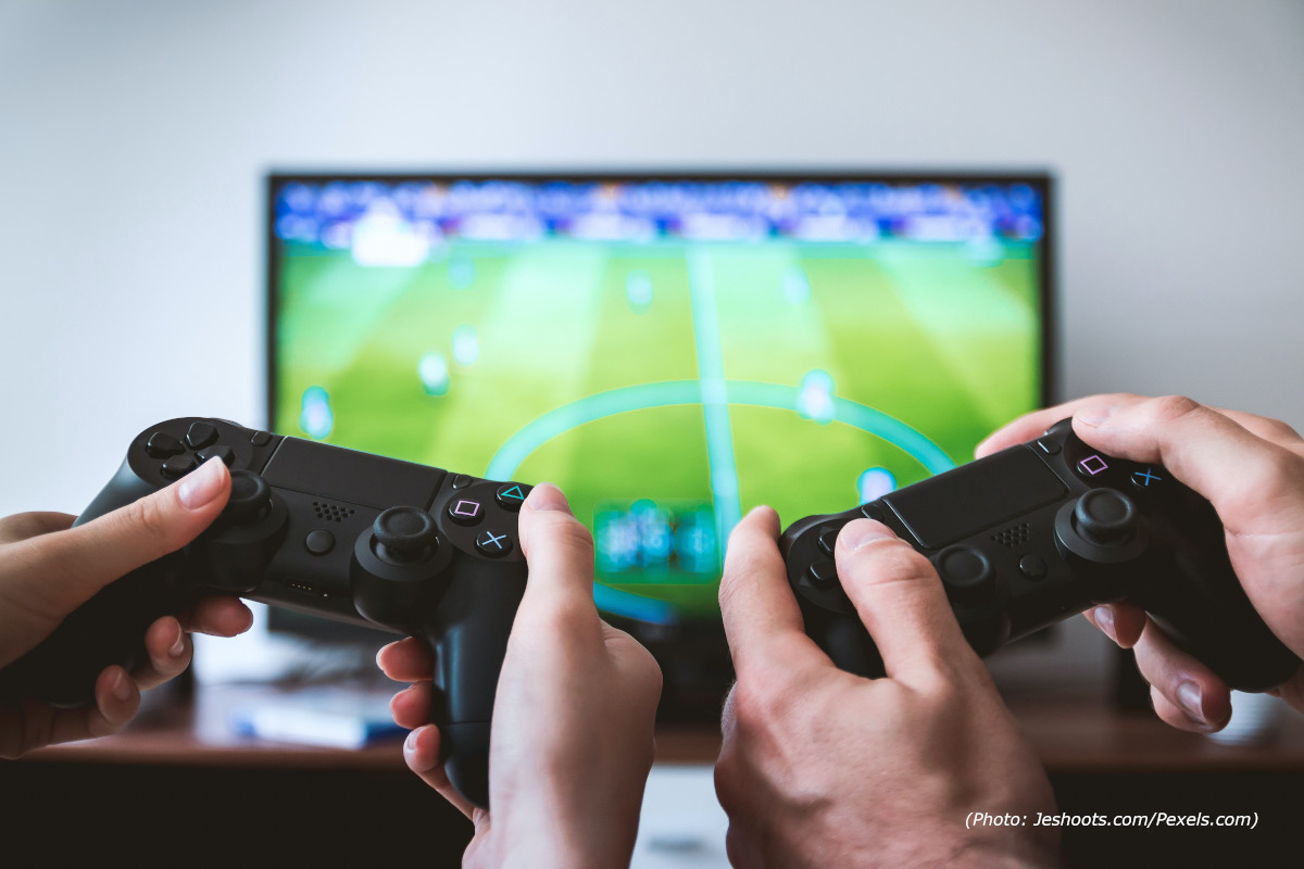 Asyiknya Main Game Saat Pandemi dan Isu Pajak yang Membayangi